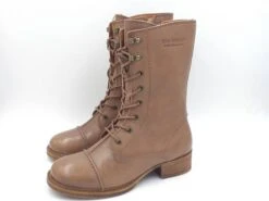 Naisten Saappaat Ten Points Taupe 8 Naisten Saappaat Ten Points Taupe -Splatoon Kauppa tuotesivu NaistensaappaatTenPointstaupe 60005405 0e9fb64d3b52b6361986e33b8b5a760c 4