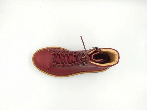 Nilkkurit El Naturalista Punainen - Image 4